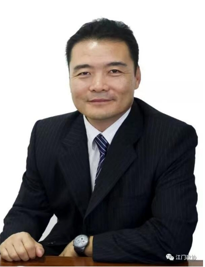 常務副主席 謝俊波